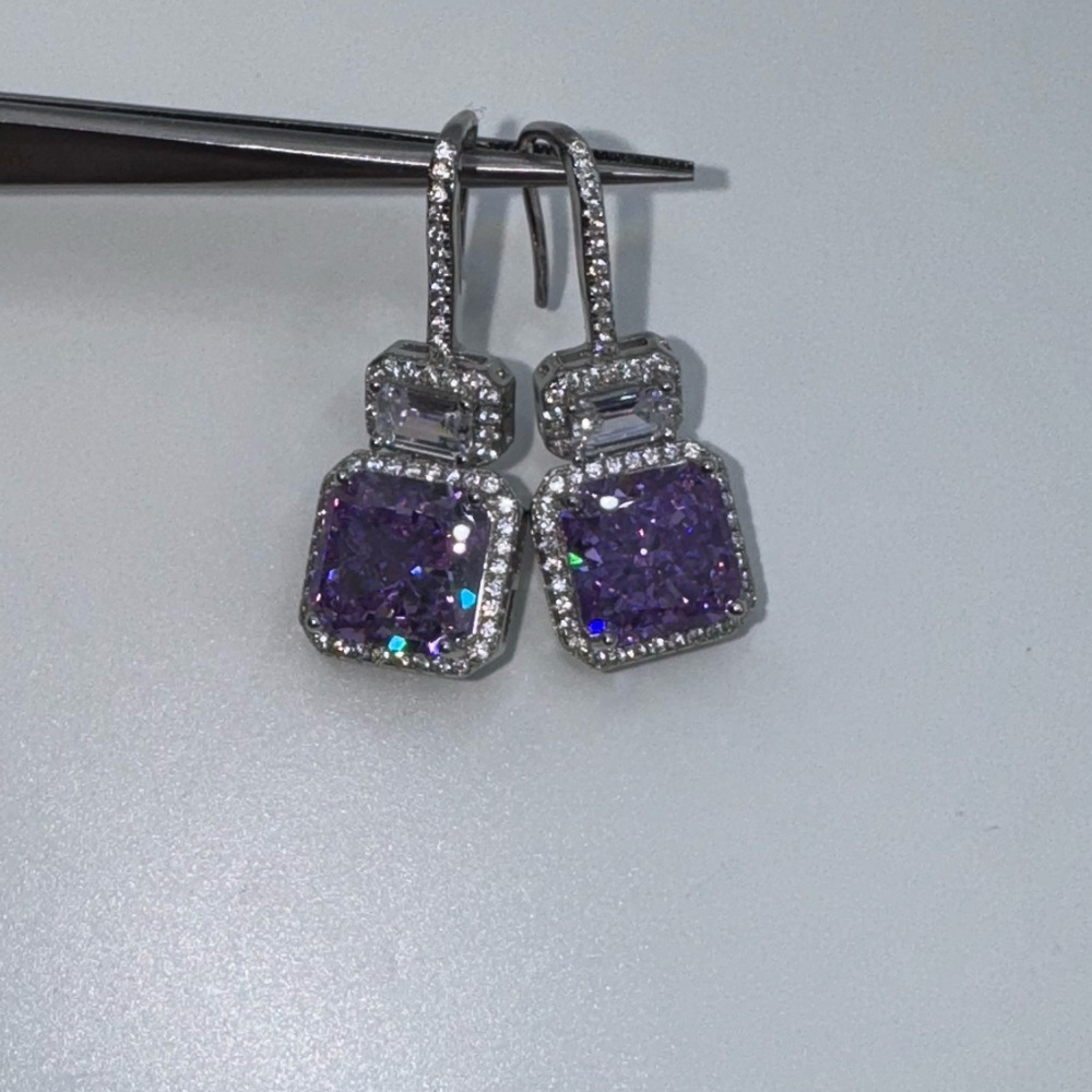 14k 4ct Kunzite Earrings - Picture 8 of 9